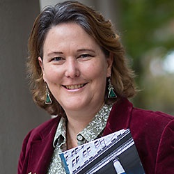 Karen Thomas Image